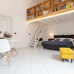 Ecce Homo 28 Bed & Breakfast 4*