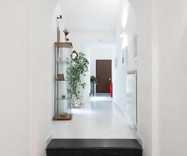 Bed & Breakfast Ecce Homo 28 Neapol