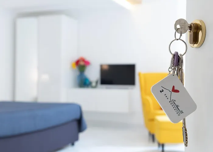 Ecce Homo 28 فندق مبيت وإفطار نابولي