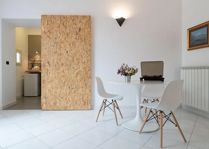 فندق مبيت وإفطار Ecce Homo 28